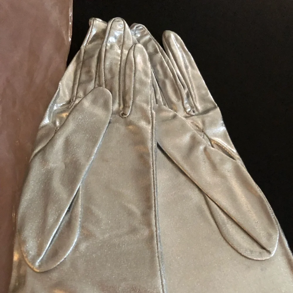 Vintage Silver Lame Three-Quarter Length Gloves